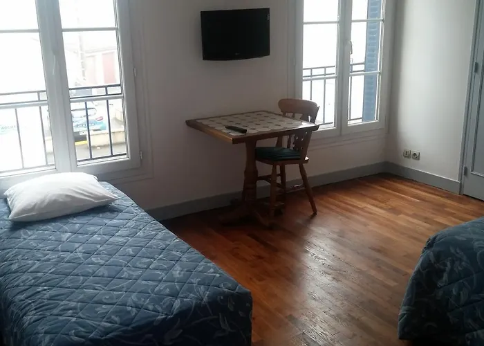 Le Refuge Du P'tit Fischer 2* 阿尔让唐